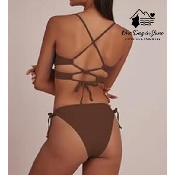 CHYRII Strappy Keyhooe Tie Side Bikini Swimsuit Size L - Picture 2 of 5